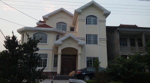 農(nóng)村別墅建的太好看了，讓鄰居情何以堪