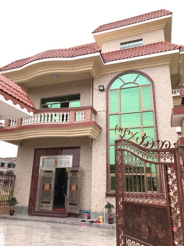 逃離深圳，我用70萬蓋了棟小別墅迎娶了白富美老婆