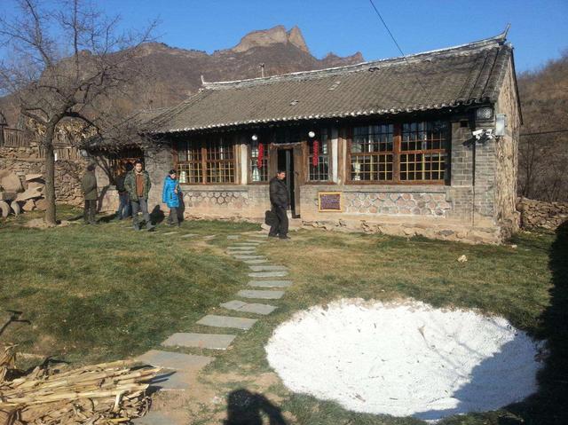 社會(huì)的病態(tài)：城里人紛紛往農(nóng)村涌，農(nóng)村人拼命在城里買房