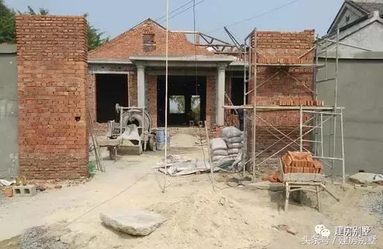 25萬(wàn)自建農(nóng)村一層豪華小別墅，城市商品房四分之一的造價(jià)