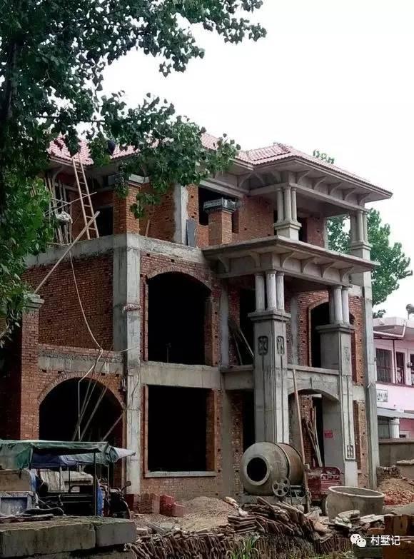 60萬(wàn)自建的農(nóng)村別墅，大家看了都以為我是土豪