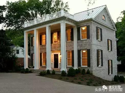 羅馬柱搭配的好，房子至少可以加10分