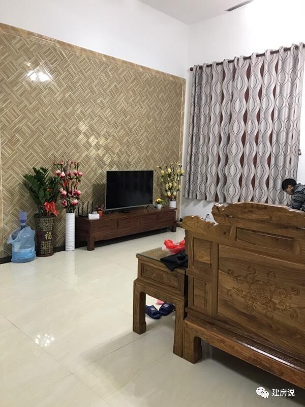 老板自建豪華洋氣的三層農(nóng)村別墅，不愧是福建的房子！