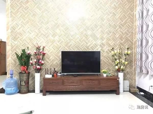 老板自建豪華洋氣的三層農(nóng)村別墅，不愧是福建的房子！