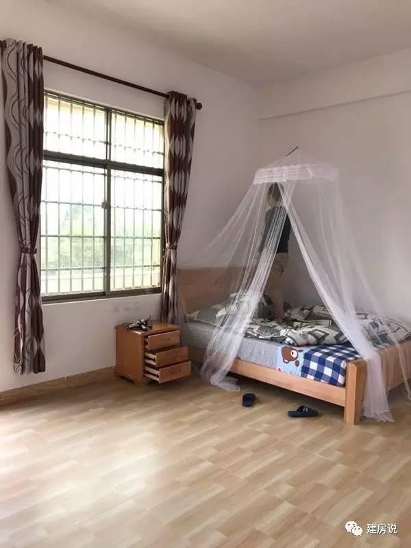 老板自建豪華洋氣的三層農(nóng)村別墅，不愧是福建的房子！