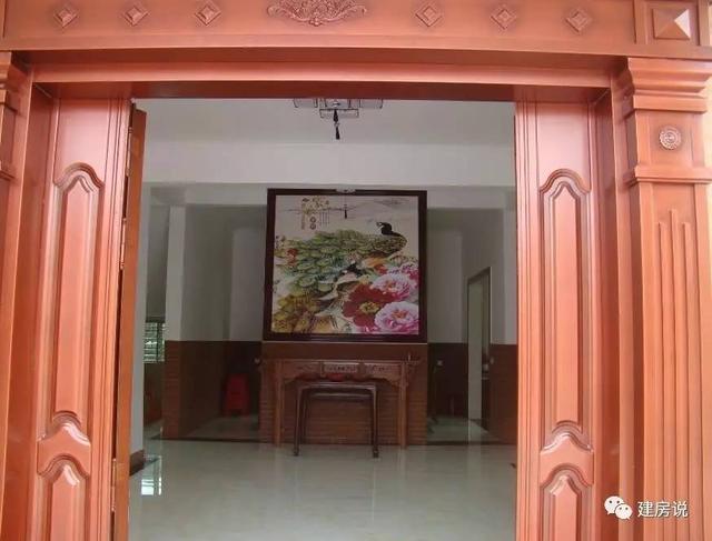 網(wǎng)友自建三層農(nóng)村別墅，內(nèi)部裝修不奢華但很有味道