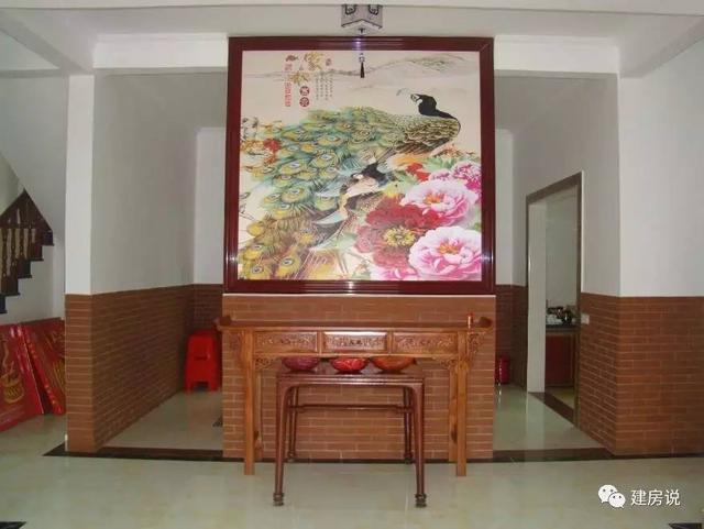 網(wǎng)友自建三層農(nóng)村別墅，內(nèi)部裝修不奢華但很有味道