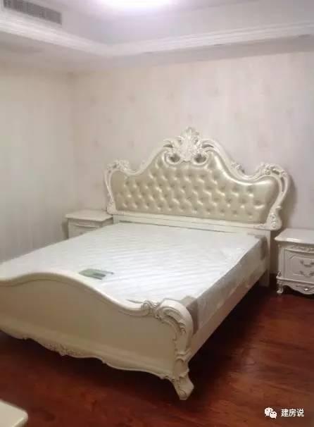 蘇州網(wǎng)友曬三層農(nóng)村別墅，帶洋氣花園很有格局