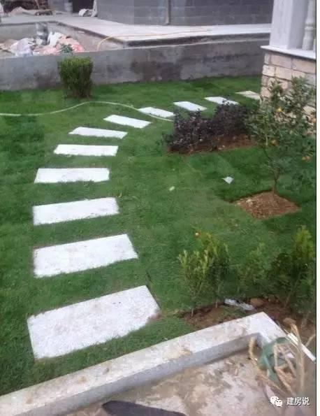 蘇州網(wǎng)友曬三層農(nóng)村別墅，帶洋氣花園很有格局