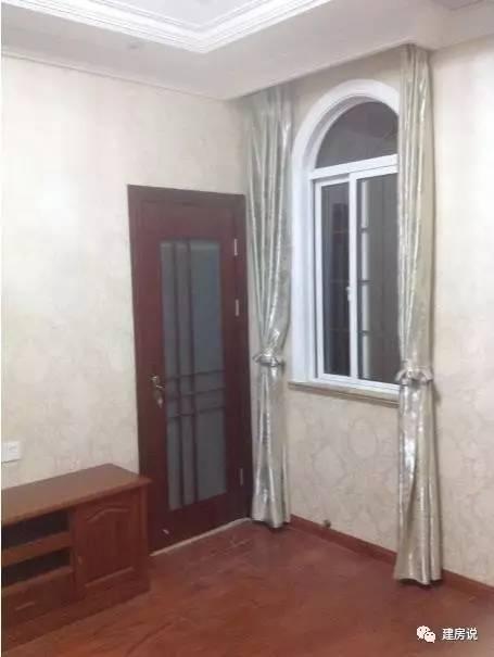 蘇州網(wǎng)友曬三層農(nóng)村別墅，帶洋氣花園很有格局