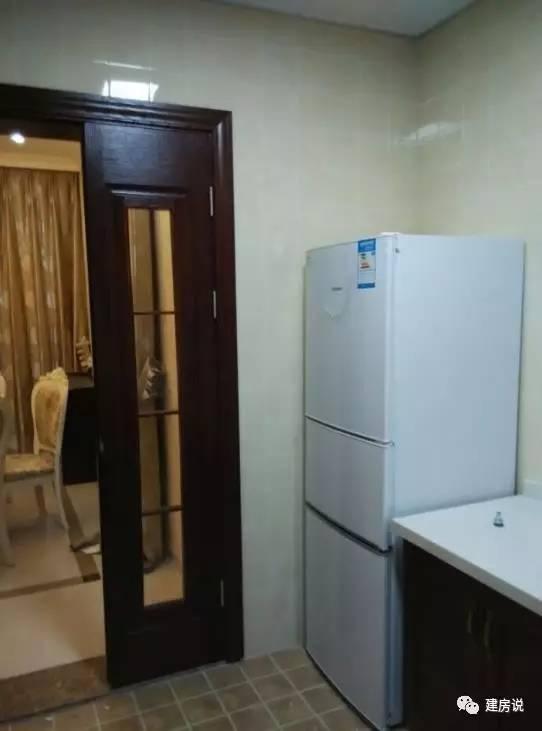 蘇州網(wǎng)友曬三層農(nóng)村別墅，帶洋氣花園很有格局