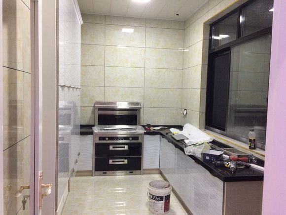 曬曬婆家?guī)臀覝蕚涞男路浚?0幾萬，閨蜜羨慕的不行