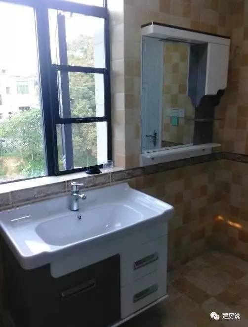 湖南網(wǎng)友曬自建三層農(nóng)村別墅，外觀和裝修完美搭配