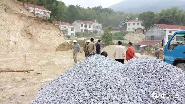 農(nóng)村自建二層住宅施工全過程，附多張施工圖