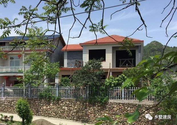 13萬自建農(nóng)村二層小樓，超值，雖然外觀普通，但戶型超實(shí)用