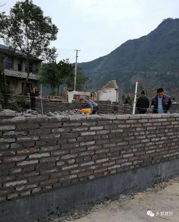 13萬自建農(nóng)村二層小樓，超值，雖然外觀普通，但戶型超實(shí)用