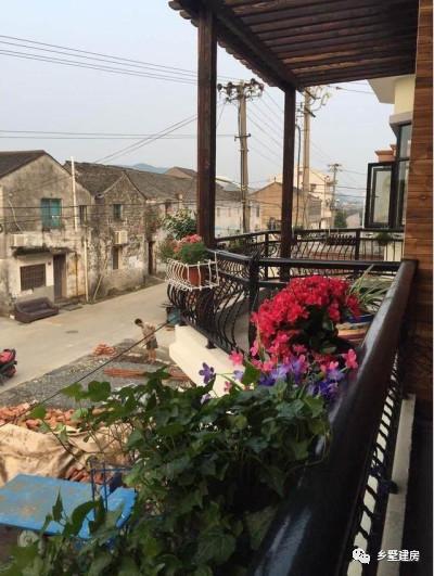 帶亭子的二層農(nóng)村自建房，附完工照和室內(nèi)裝修圖