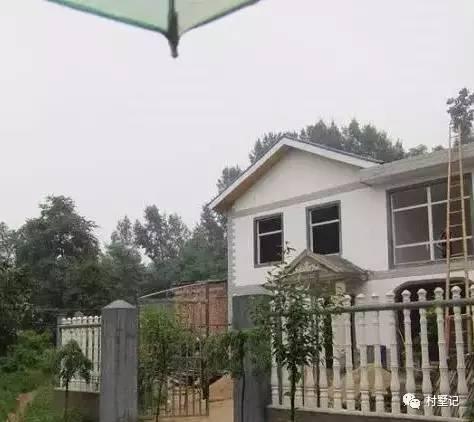 陜西二層農(nóng)村小別墅，建好了風(fēng)格很別致