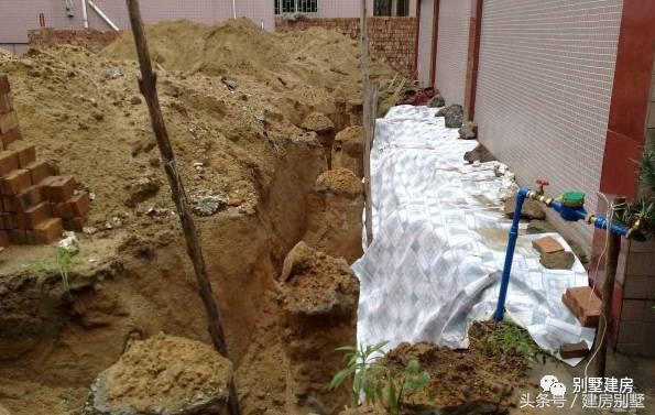 鄰居家有小孩出生，我的房子就不能建了，這種風(fēng)俗你村有嗎？