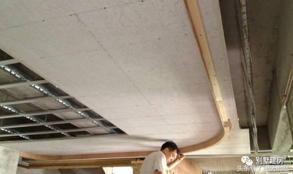 鄰居家有小孩出生，我的房子就不能建了，這種風(fēng)俗你村有嗎？