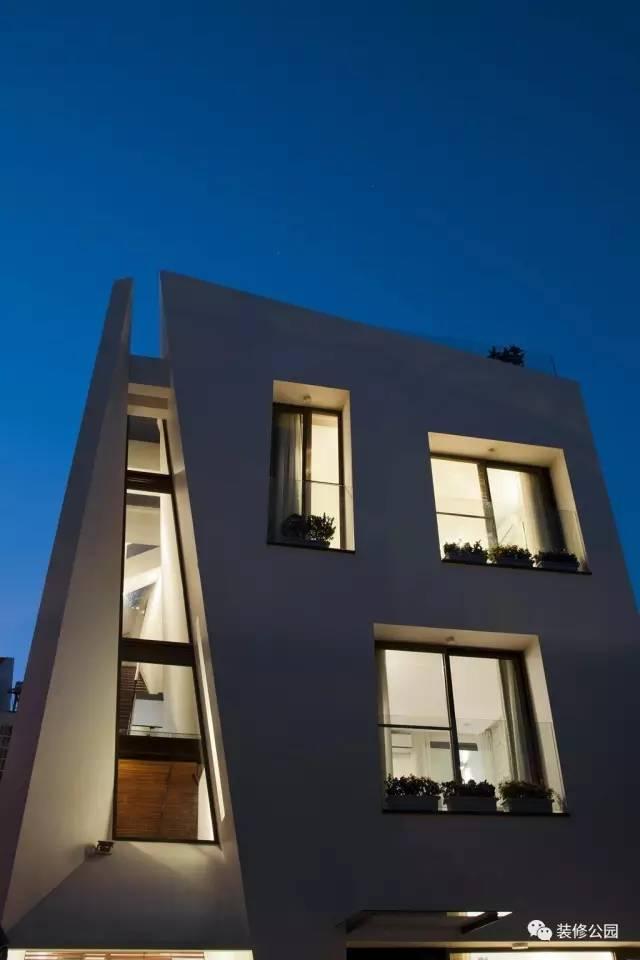 7.5X15米現(xiàn)代鄉(xiāng)村別墅，設(shè)計(jì)核心是采光，帶地下室含平面圖