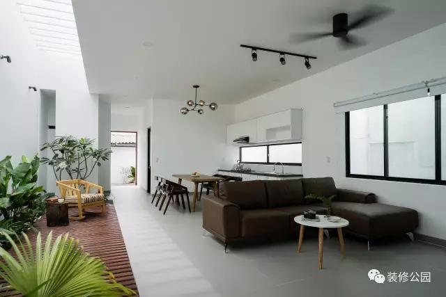 傳統(tǒng)堂屋加現(xiàn)代客廳，這才是農(nóng)村別墅正確打開(kāi)方式