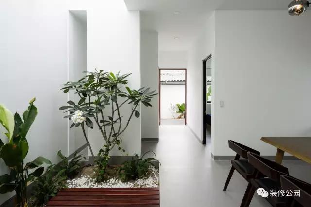 傳統(tǒng)堂屋加現(xiàn)代客廳，這才是農(nóng)村別墅正確打開(kāi)方式