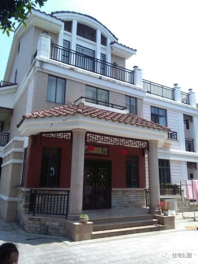 12套30萬建成農(nóng)村別墅，第3套南北適合第6套丑哭卻是首選？