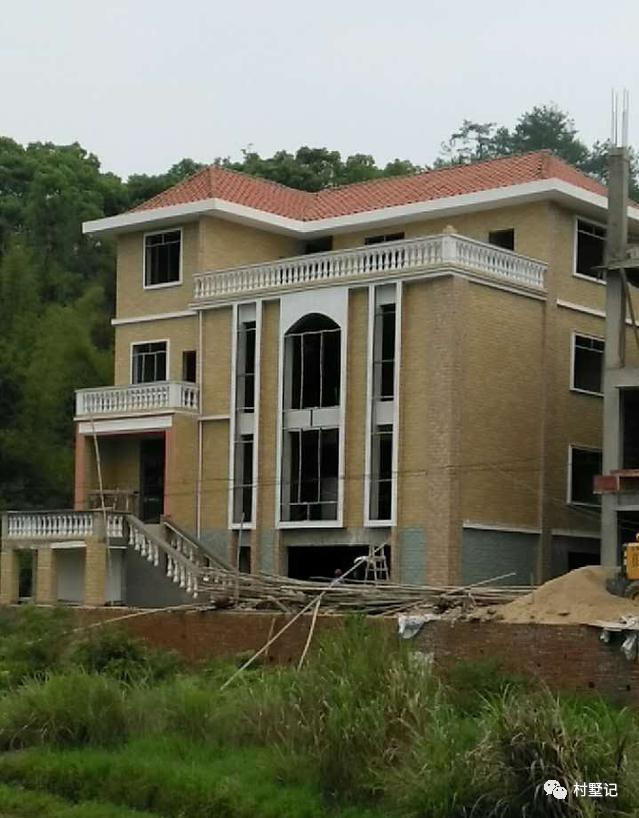 農(nóng)村別墅的建房實(shí)例，準(zhǔn)備建房的人的福利