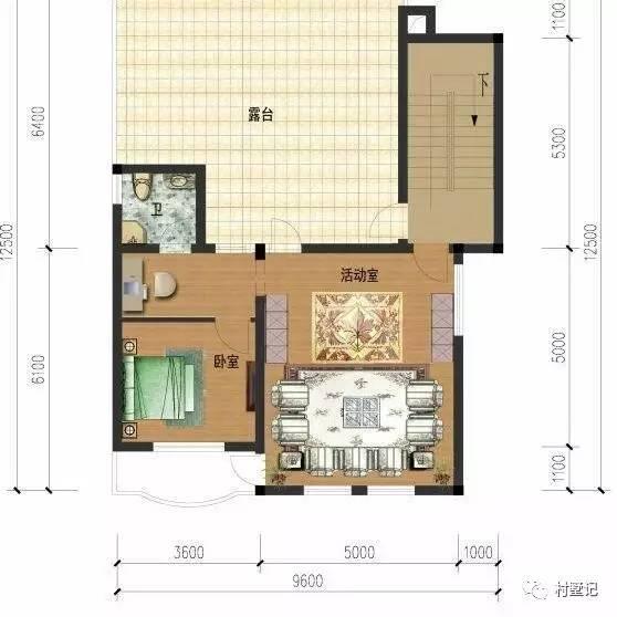 30萬建造這套帶車庫的挑空別墅，把日子過的紅紅火火