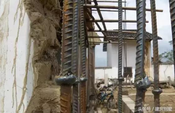 自建三層小別墅施工方式引熱議，江西老表說出了心里話