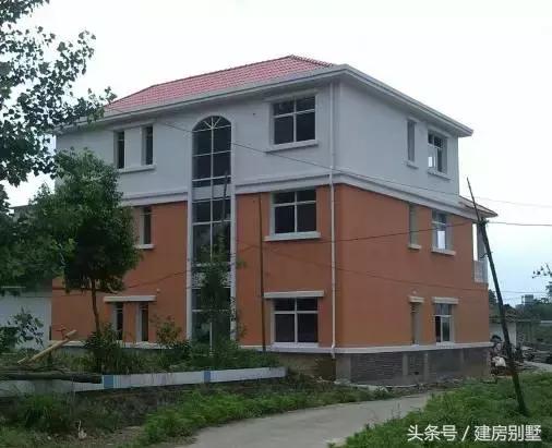 自建三層小別墅施工方式引熱議，江西老表說出了心里話