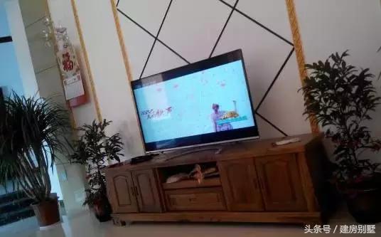 自建三層小別墅施工方式引熱議，江西老表說出了心里話