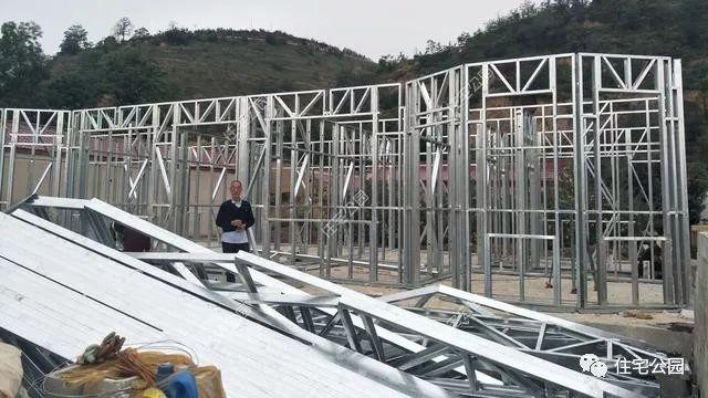 低碳又綠色的輕鋼別墅，能否成為農村自建房領域里的中堅力量？