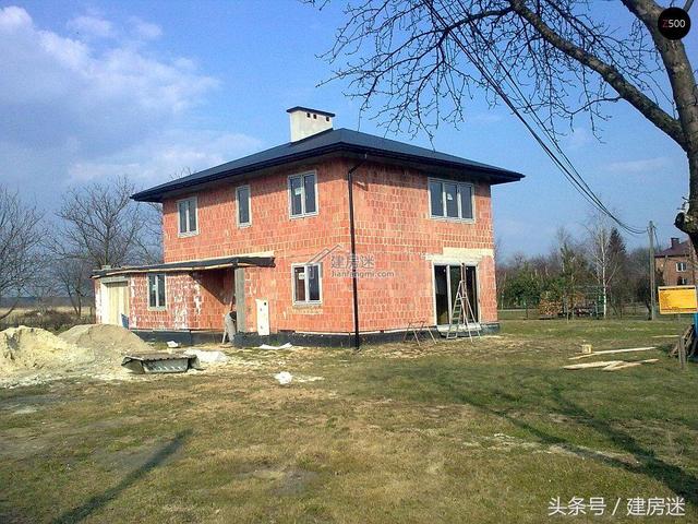 簡歐風格15米X10米兩層帶車庫磚混農(nóng)村二層房屋設計圖帶建成的圖片