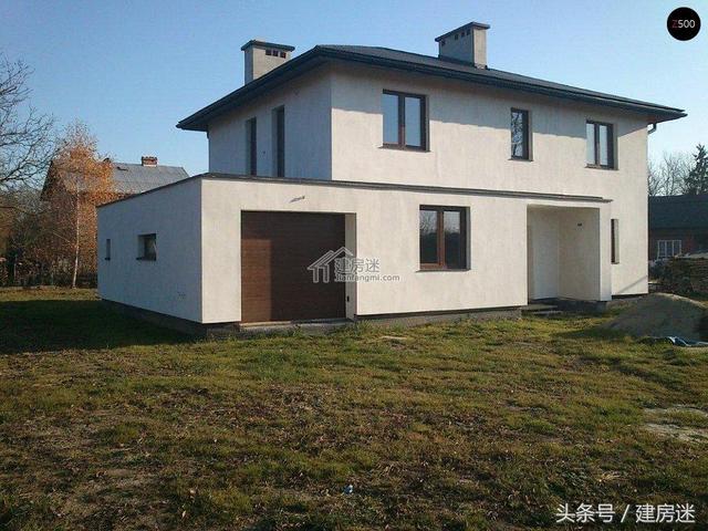 簡歐風格15米X10米兩層帶車庫磚混農(nóng)村二層房屋設計圖帶建成的圖片