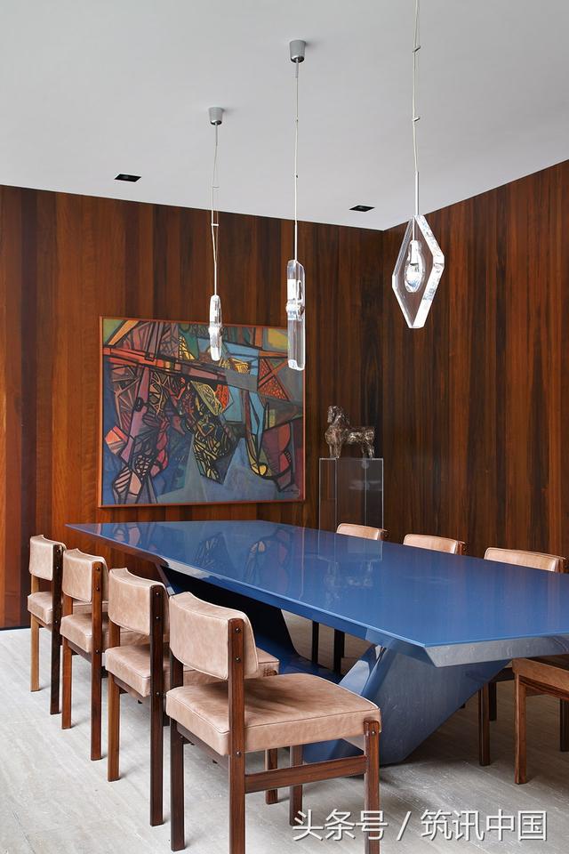 海南設(shè)計很新穎的房子帶庭院和室內(nèi)裝修設(shè)計圖