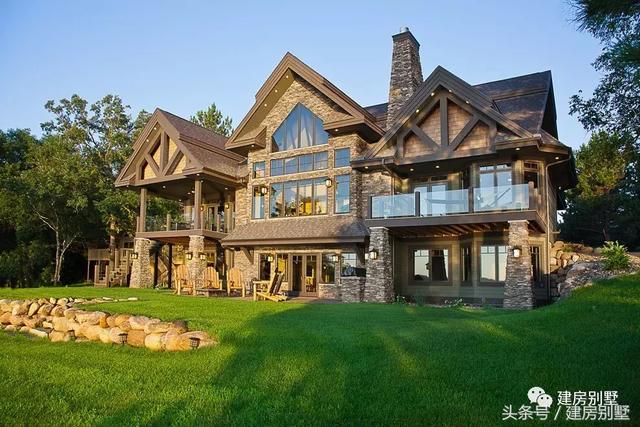 10棟比較純正的歐美風格別墅外觀效果圖片，好看