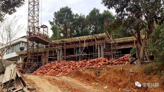 2024年最火爆的農(nóng)村自建房戶型，附施工過程和完工圖