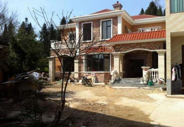 農(nóng)村有宅基地就是好，可以自建喜歡的別墅！