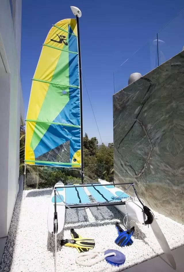 漲見識了！這棟價值17億的別墅，一舉摘下全球桂冠...