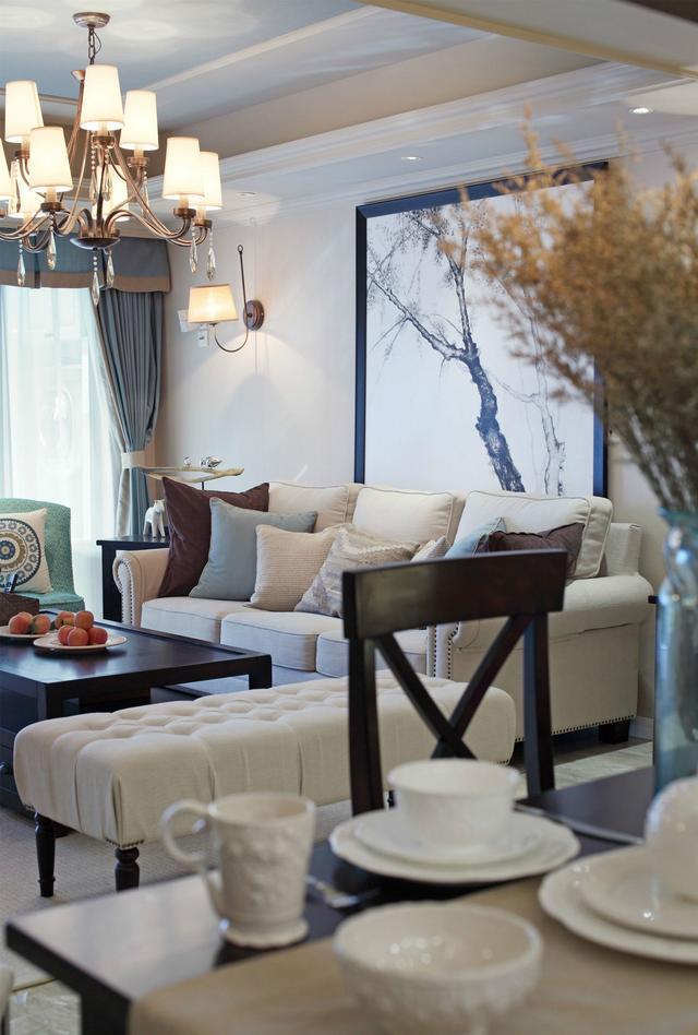 雙胞胎兒子結(jié)婚！鄭州某富豪裝兩套300平別墅作為婚房！