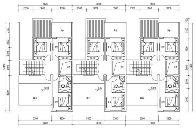 農(nóng)村別墅兄弟三拼戶型，廳堂車庫(kù)庭院露臺(tái)，采光超好含平面圖！