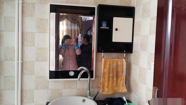 離開深圳7年，曬曬我姐農(nóng)村自建別墅，博古架和樓梯太贊了！