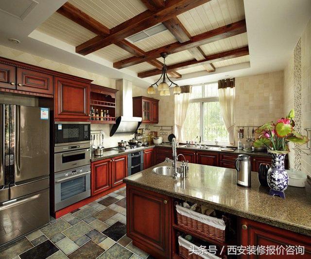 320平別墅經(jīng)典美式，20年奮斗付出才有的家！