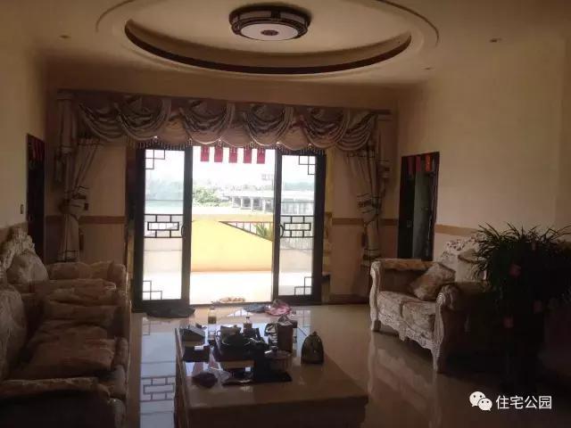 帶地下室的農(nóng)村三層別墅，造價(jià)100萬，實(shí)拍！