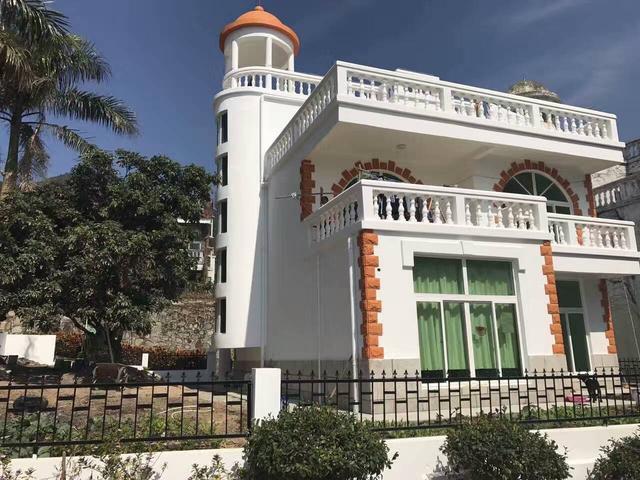 曬曬我在深圳大梅沙三千萬的海景別墅！