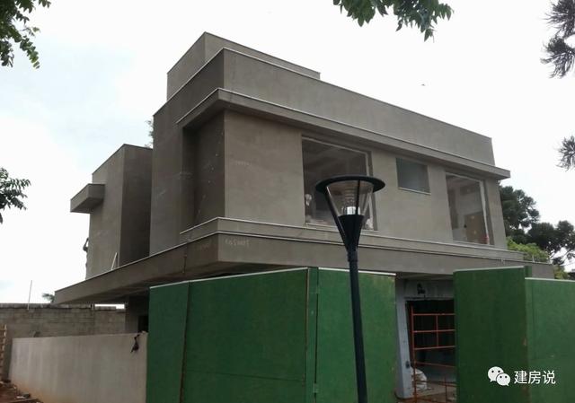 半個月蓋好一棟輕鋼別墅，看看國外都是怎么建房的！