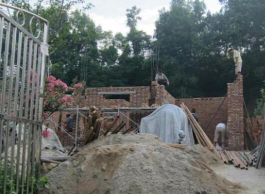 實(shí)拍農(nóng)村小別墅建造全過程，只用了18萬！