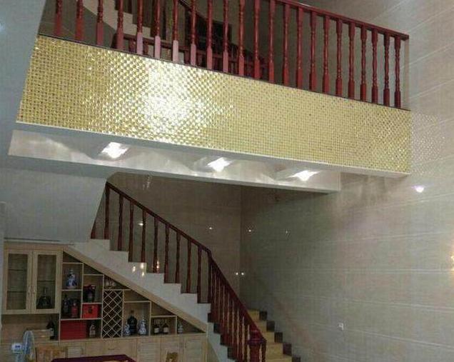 婆家三層小別墅總算蓋好了，光看這外表已經(jīng)是村里第一大戶了！